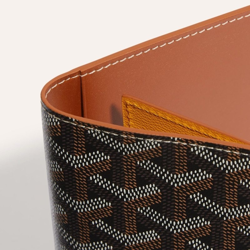 Goyard GRENELLE PASSPORT COVER Black / Brown | FBNA5644